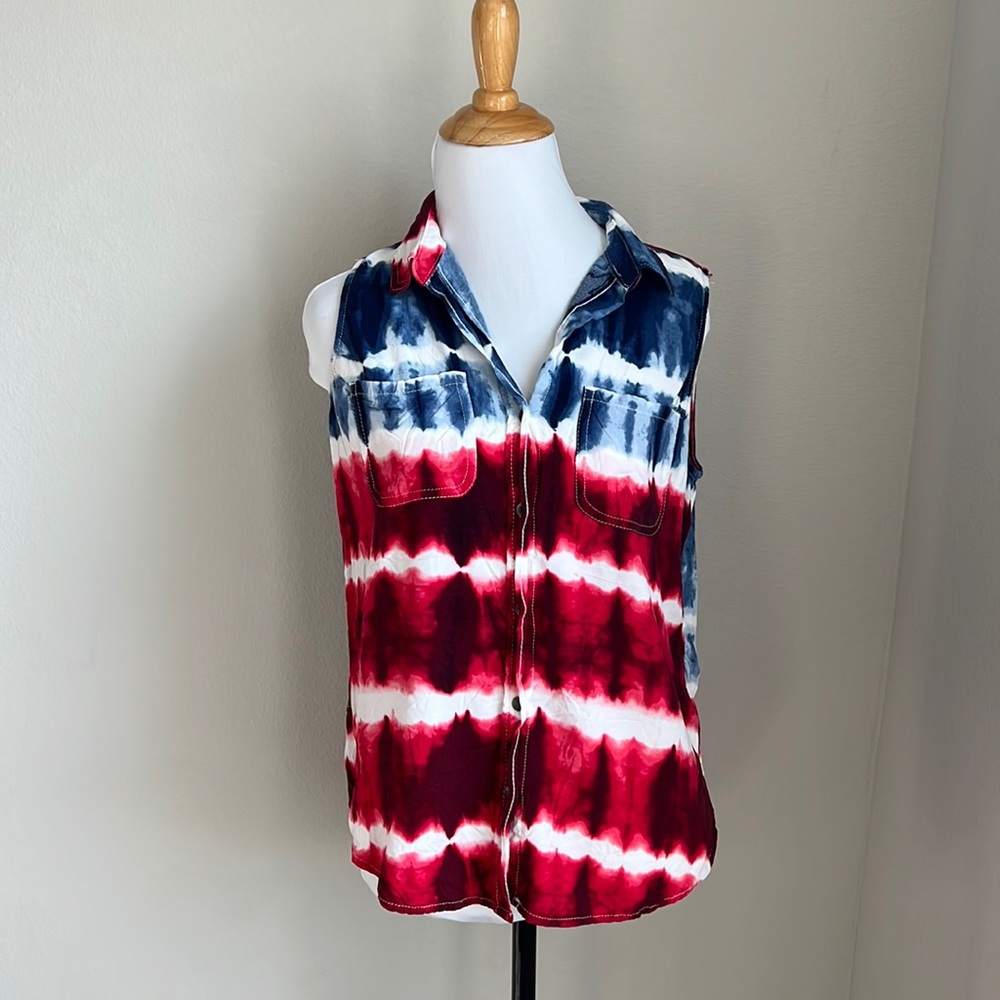 Rock & Republic Red White and Blue Tie-Dye Sleeveless Button Front Top